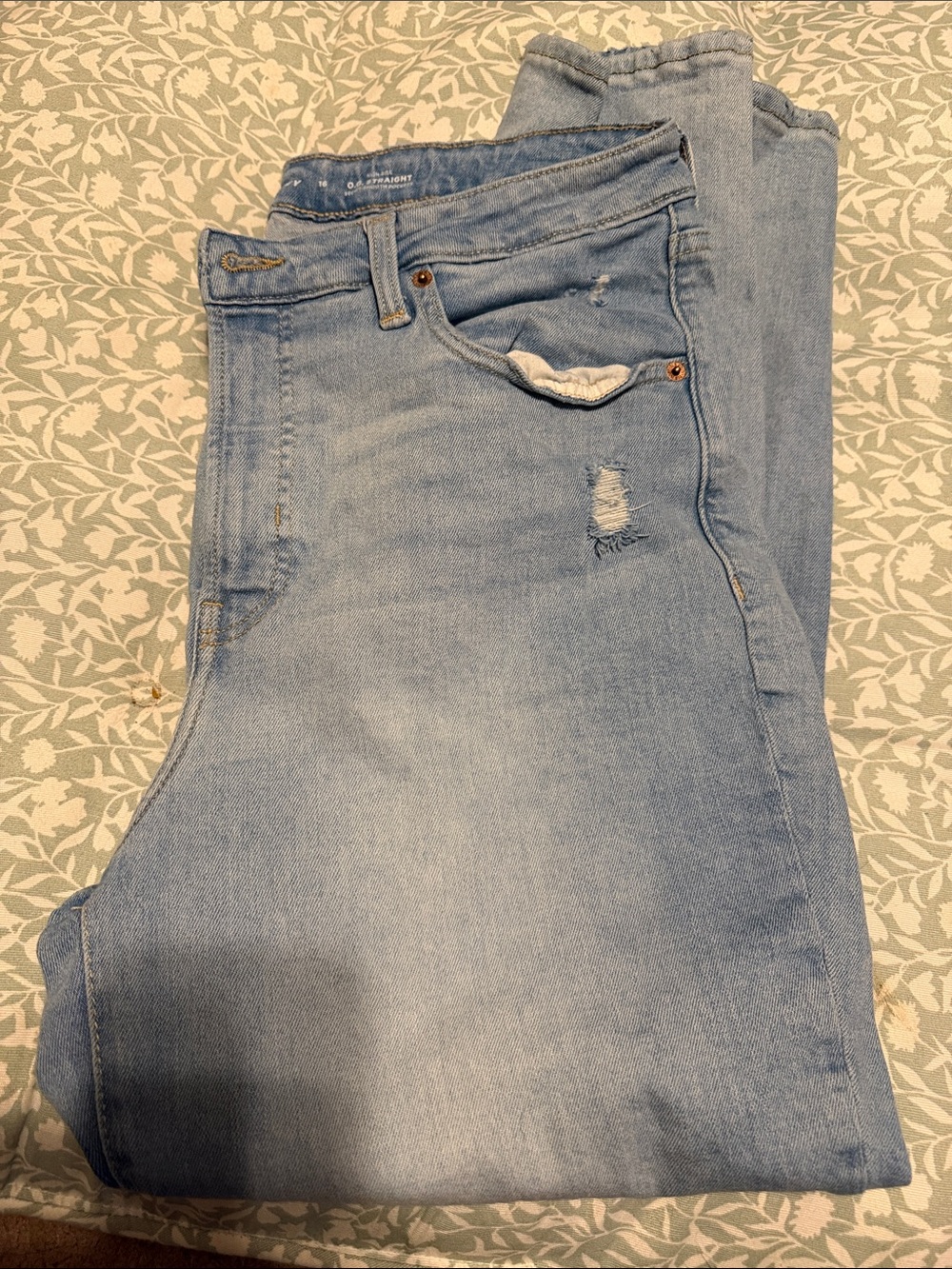 Old Navy Light Blue Straight Jeans with Distressed Detail
